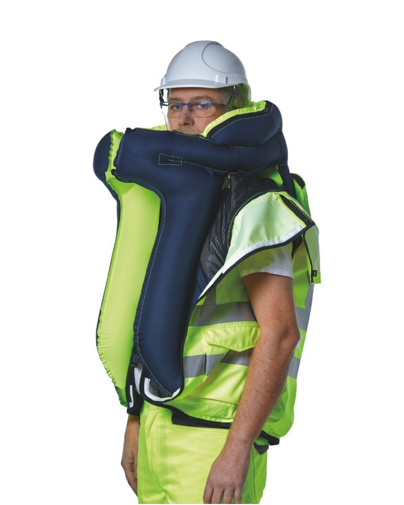 Two airbags, 36 litres in total
Air'Fall Max shown, with face protection
